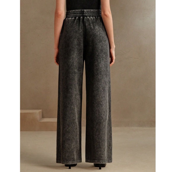 Mineral wash Rhinestone detail Stretchy Waist Straight Leg Pants - Picture 4 of 4